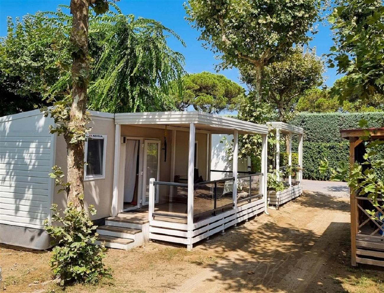 Victoria Mobilehome In Union Camping Cavallino Экстерьер фото